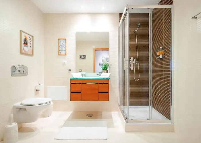 公寓 Oceanview Luxury Stunning Views And Pool 奥良