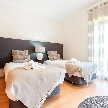 Apartament Oceanview Luxury Stunning Views And Pool Olhão