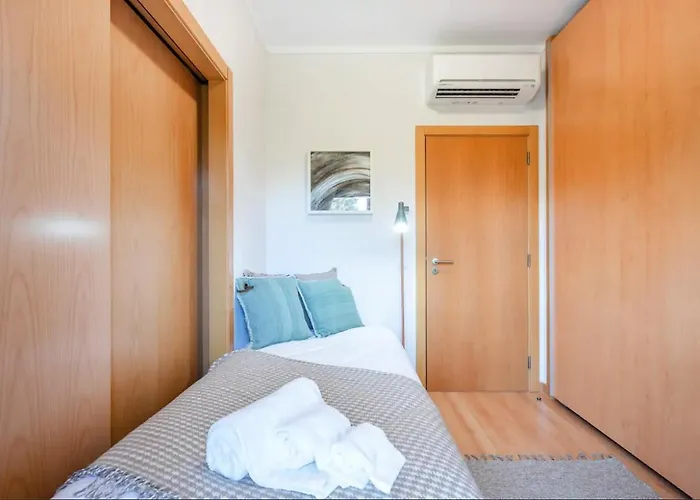 Oceanview Luxury Stunning Views And Pool 아파트